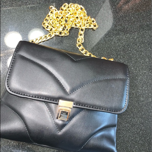 Black purse - Picture 2 of 3